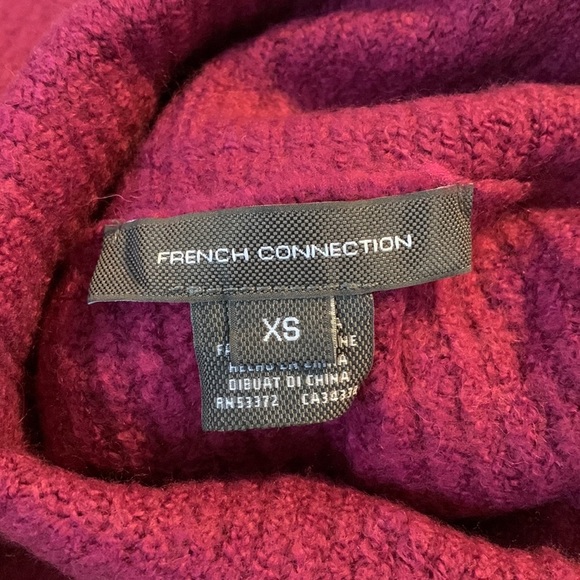 French Connection Flossy Ribbed Turtleneck Sweater Women's Purple Size: XS - Picture 3 of 3